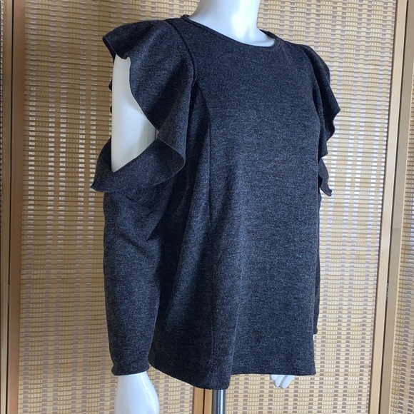 Zara W&B Collection Gray Knit Ruffle Cold Shoulder Sleeve Sweater Size Large - Picture 2 of 5